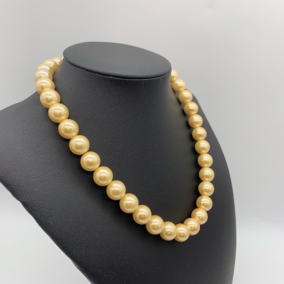 12mm Shell Golden Faux Pearl on Sterling Silver 925 Clasp - Picture 2 of 10